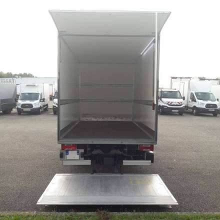Iveco Daily Chassis Cabine 20M3 136 CV FOURGON RJ HAYON 3,5 T