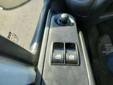 Iveco Daily Chassis Cabine FRIGO 14M3 160 CV RJ HAYON CAISSE CAZAUX GROUPE CARRIER PULSOR 400 MT 3,5 T