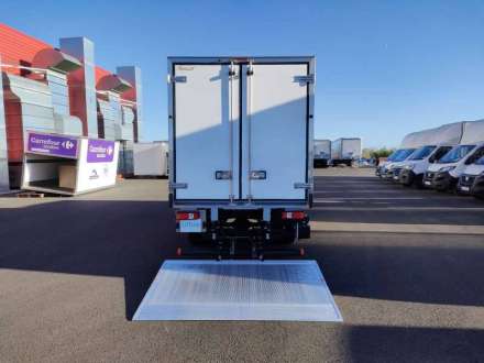 Iveco Daily Chassis Cabine FRIGO 12M3 160 CV ROUES JUMELEES HAYON CAISSE CAZAUX GROUPE THERMOKING V300 MAX 3.5 T