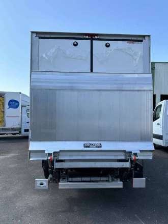 Ford Transit Chassis Cabine FRIGO 12M3 130 CV ROUES JUMELEES HAYON CAISSE CAZAUX GROUPE THERMOKING MONOTEMPERATURE V300 MAX 3,5 T