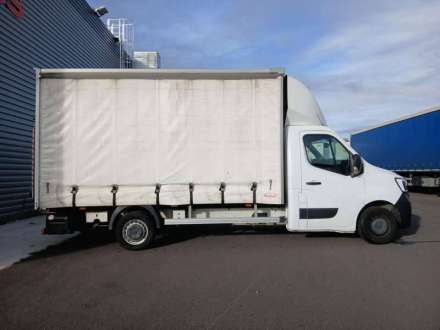 Renault Master Chassis Cabine 20M3 BACHE 145 CV FOURGON HAYON 3,5 T