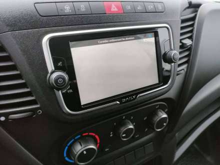 Iveco Daily Chassis Cabine FRIGO 12M3 160 CV ROUES JUMELEES HAYON CAISSE CAZAUX GROUPE CARRIER 3.5 T