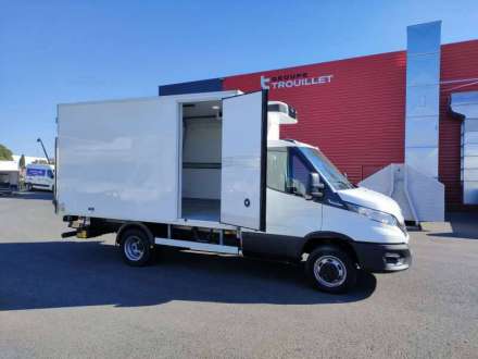 Iveco Daily Chassis Cabine FRIGO 14M3 160 CV RJ HAYON CAISSE CAZAUX GROUPE CARRIER PULSOR 400 MT 3,5 T