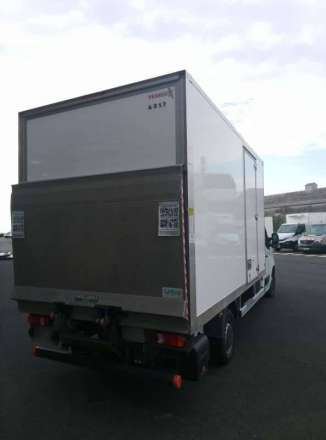 Renault Master Chassis Cabine 20M3 145 CV HAYON FOURGON 3.5 T