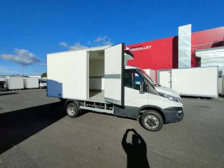 Iveco Daily Chassis Cabine FRIGO OPTION HAYON - 12M3 140 CV RJ CAISSE CAZAUX GROUPE CARRIER XARIOS 350 3,5 T