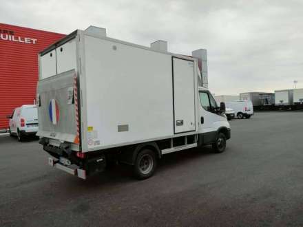 Iveco Daily Chassis Cabine FRIGO 12M3 160 CV ROUES JUMELEES HAYON CAISSE CAZAUX GROUPE THERMOKING V300 MAX 3.5 T