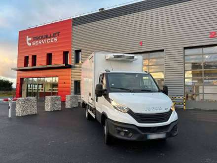 Iveco Daily Chassis Cabine FRIGO 14M3 POSITIF/NEGATIF 160 CV RJ HAYON 3,5 T