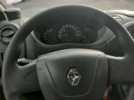 Renault Master Plancher Cabine MASTER PLANCHER-CABINE DCI 150 RAMPE CENTRALE