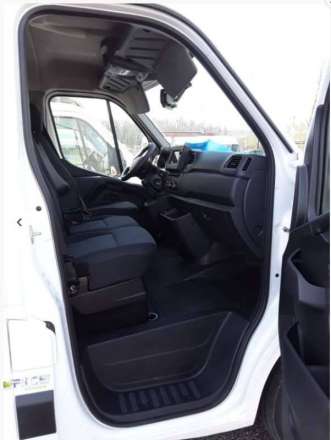 Renault Master Chassis Cabine 30M3 145 CV FOURGON 3.5 T 13P
