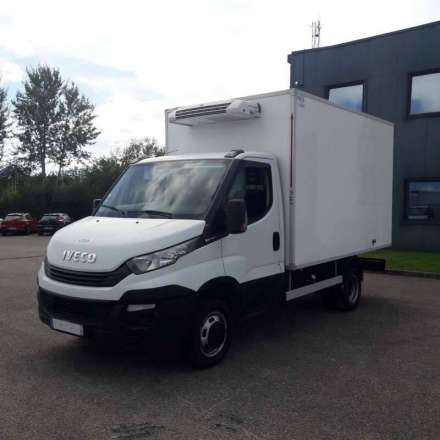 Iveco Daily Chassis Cabine FRIGO OPTION HAYON - 12M3 140 CV RJ CAISSE CAZAUX GROUPE THERMOKING V300 MAX 3,5 T