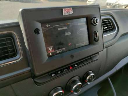 Renault Master Chassis Cabine 20M3 CHASSIS-CABINE HAYON 3T5 DCI 145 CH