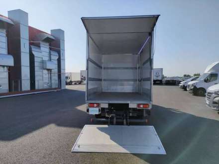 Iveco Daily Chassis Cabine 20M3 160 CV FOURGON RJ HAYON 3,5 T
