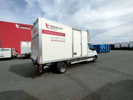 Mercedes-benz Sprinter Chassis Cabine 20M3 FOURGON HAYON 3.5 T