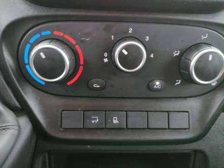 Iveco Daily Chassis Cabine FRIGO 12M3 160 CV ROUES JUMELEES HAYON CAISSE CAZAUX GROUPE THERMOKING V300 MAX 3.5 T