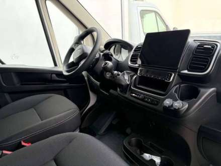 Peugeot Boxer Plancher Cabine 20M3 140 CV FOURGON PORTE ARRIERE RELEVANTE 3.5 T