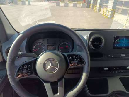 Mercedes-benz Sprinter Fourgon 20M3 FOURGON HAYON 3.5 T