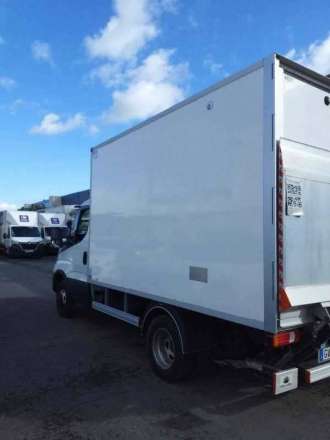 Iveco Daily Chassis Cabine FRIGO 12M3 160 CV ROUES JUMELEES HAYON CAISSE CAZAUX GROUPE THERMOKING V300 MAX 3.5 T