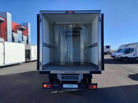 Iveco Daily Chassis Cabine FRIGO OPTION HAYON - 12M3 140 CV RJ CAISSE CAZAUX GROUPE CARRIER XARIOS 350 3,5 T