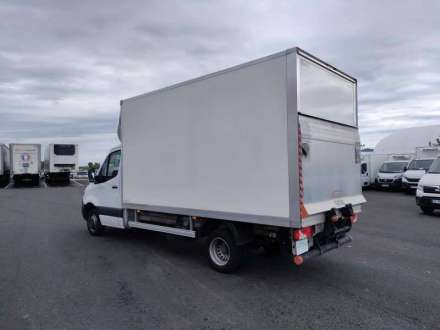 Mercedes Sprinter Chassis Cabine 20M3 170 CV FOURGON HAYON 3.5 T