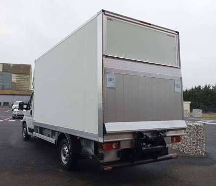 Fiat Ducato Chassis Cabine 20M3 140 CV FOURGON DEMENAGEMENT HAYON 3.5T