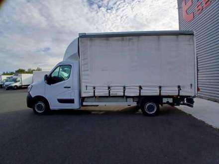 Renault Master Chassis Cabine 20M3 BACHE 145 CV FOURGON HAYON 3,5 T