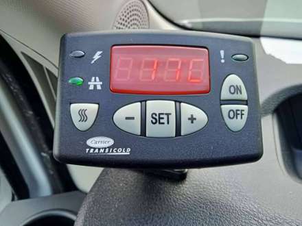 Ford Transit Chassis Cabine FRIGO 12M3 130 CV ROUES JUMELEES HAYON CAISSE CAZAUX GROUPE THERMOKING MONOTEMPERATURE V300 MAX 3,5 T