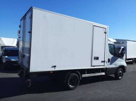 Iveco Daily Chassis Cabine FRIGO 12M3 160 CV RJ HAYON CAISSE CAZAUX GROUPE THERMOKING V300 MAX 3,5 T
