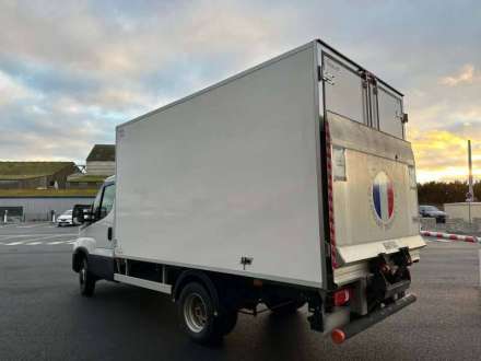 Iveco Daily Chassis Cabine FRIGO 14M3 POSITIF/NEGATIF 160 CV RJ HAYON 3,5 T