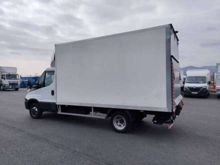 Iveco Daily Chassis Cabine 20M3 136 CV FOURGON RJ HAYON 3,5 T