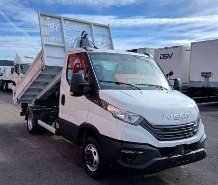 Iveco Daily Chassis Cabine AMPLIROLL / POLYBENNE 35C18 CV 3,5 T