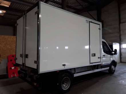 Ford Transit Chassis Cabine 12M3 130 CV RJ CAISSE CAZAUX GROUPE THERMOKING V300 MAX 3,5 T