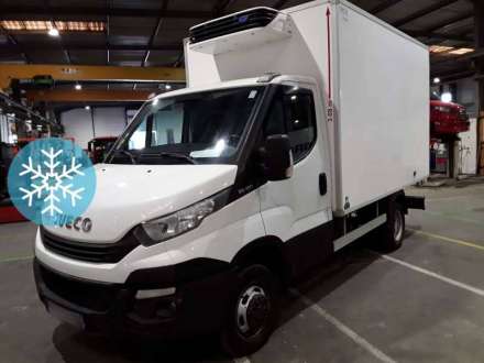 Iveco Daily Chassis Cabine FRIGO OPTION HAYON - 12M3 140 CV RJ CAISSE CAZAUX GROUPE CARRIER XARIOS 350 3,5 T