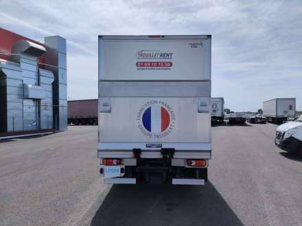 Renault Master Chassis Cabine 20M3 145 CV FOURGON HAYON 3.5T