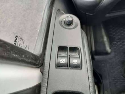 Iveco Daily Chassis Cabine FRIGO 12M3 160 CV RJ HAYON CAISSE CAZAUX GROUPE CARRIER PULSOR 400 MT 3,5 T