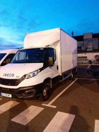 Iveco Daily Chassis Cabine 20M3 160 CV FOURGON RJ HAYON 3,5 T