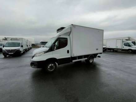 Iveco Daily Chassis Cabine FRIGO 12M3 160 CV ROUES JUMELEES HAYON CAISSE CAZAUX GROUPE CARRIER 3.5 T