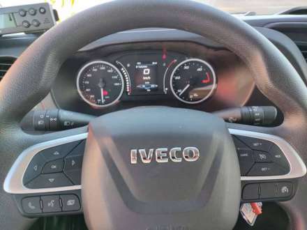 Iveco Daily Chassis Cabine FRIGO 12M3 160 CV ROUES JUMELEES HAYON CAISSE CAZAUX GROUPE THERMOKING V300 MAX 3.5 T