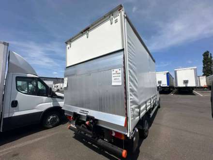 Renault Master Chassis Cabine 20M3 145 CV FOURGON HAYON 3,5 T