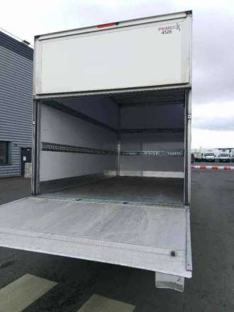 Nissan Interstar Fourgon 20M3 145 CV FOURGON HAYON 3.5 T