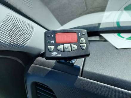 Iveco Daily Chassis Cabine FRIGO 12M3 160 CV ROUES JUMELEES HAYON CAISSE CAZAUX GROUPE THERMOKING V300 MAX 3.5 T