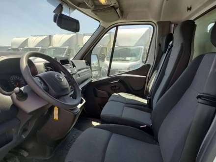Nissan Interstar Chassis Cabine 20 M3 CHASSIS-CABINE HAYON DCI 145 CH