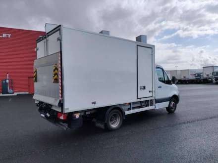 Mercedes Sprinter Chassis Cabine 12M3 160 CV RJ HAYON CAISSE CAZAUX GROUPE THERMOKING V300 MAX SPECTRUM 3,5 T