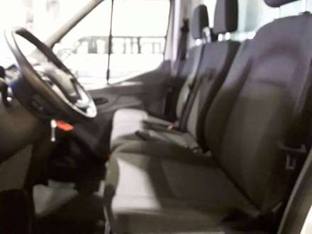 Ford Transit Chassis Cabine 12M3 130 CV RJ CAISSE CAZAUX GROUPE THERMOKING V300 MAX 3,5 T