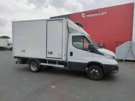Iveco Daily Chassis Cabine FRIGO 12M3 160 CV ROUES JUMELEES HAYON CAISSE CAZAUX GROUPE THERMOKING V300 MAX 3.5 T