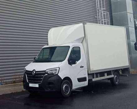 Renault Master Chassis Cabine 20M3 145 CV FOURGON HAYON 3.5T