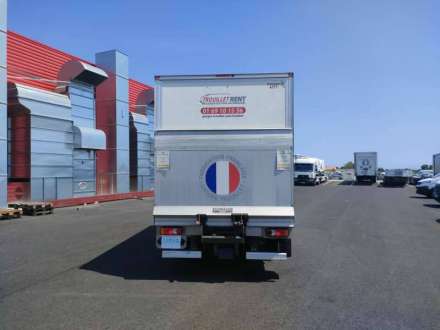 Renault Master Chassis Cabine 20M3 145 CV FOURGON HAYON 3.5T