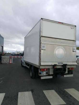 Nissan Interstar Fourgon 20M3 145 CV FOURGON HAYON 3.5 T