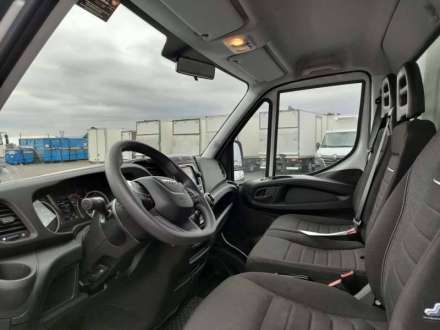 Iveco Daily Chassis Cabine FRIGO 12M3 160 CV ROUES JUMELEES HAYON CAISSE CAZAUX GROUPE THERMOKING V300 MAX 3.5 T