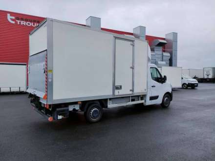 Renault Master Chassis Cabine 20M3 145 CV FOURGON HAYON 3.5T