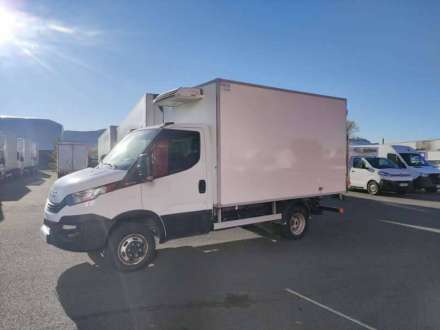 Iveco Daily Chassis Cabine FRIGO 12M3 140 CV RJ HAYON CAISSE CAZAUX GROUPE THERMOKING V300 MAX 3,5 T